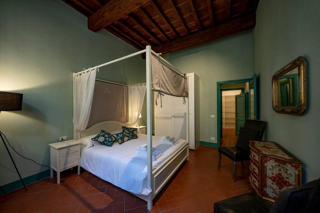 Апартаменты Raffinato Trilocale San Frediano Флоренция Экстерьер фото