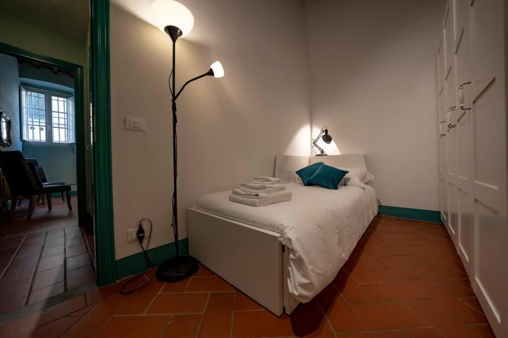 Апартаменты Raffinato Trilocale San Frediano Флоренция Экстерьер фото
